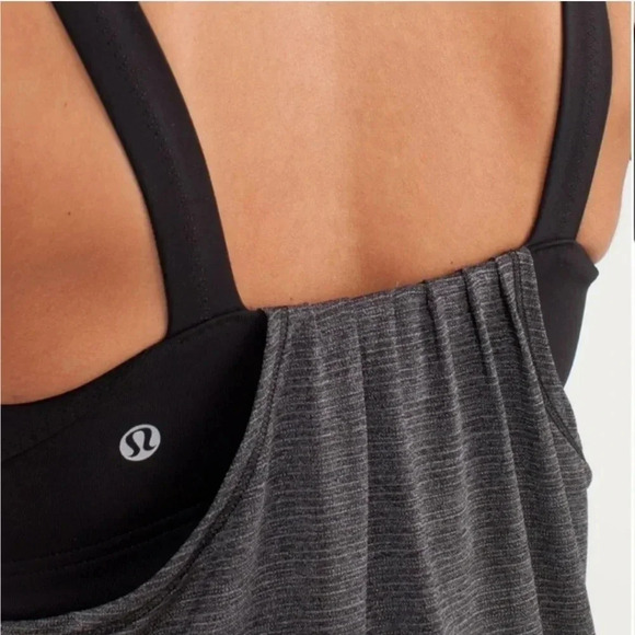 Lululemon back on track black gray built in bra drawcord bottom hem tank top - Picture 4 of 13